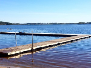 Såg kallt ut, men vi såg några som hade badat.